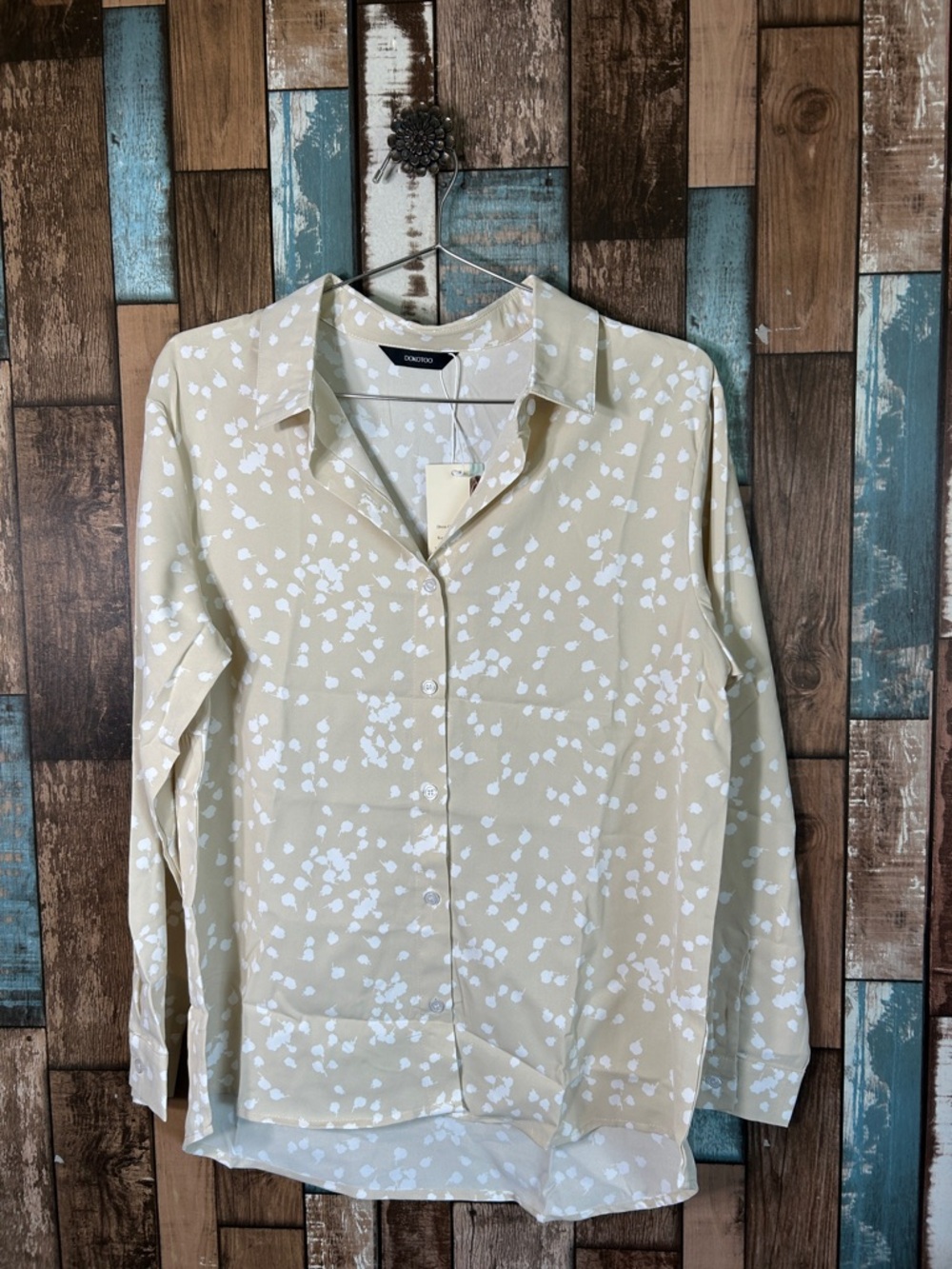 Dokotoo Small Cream Button Down